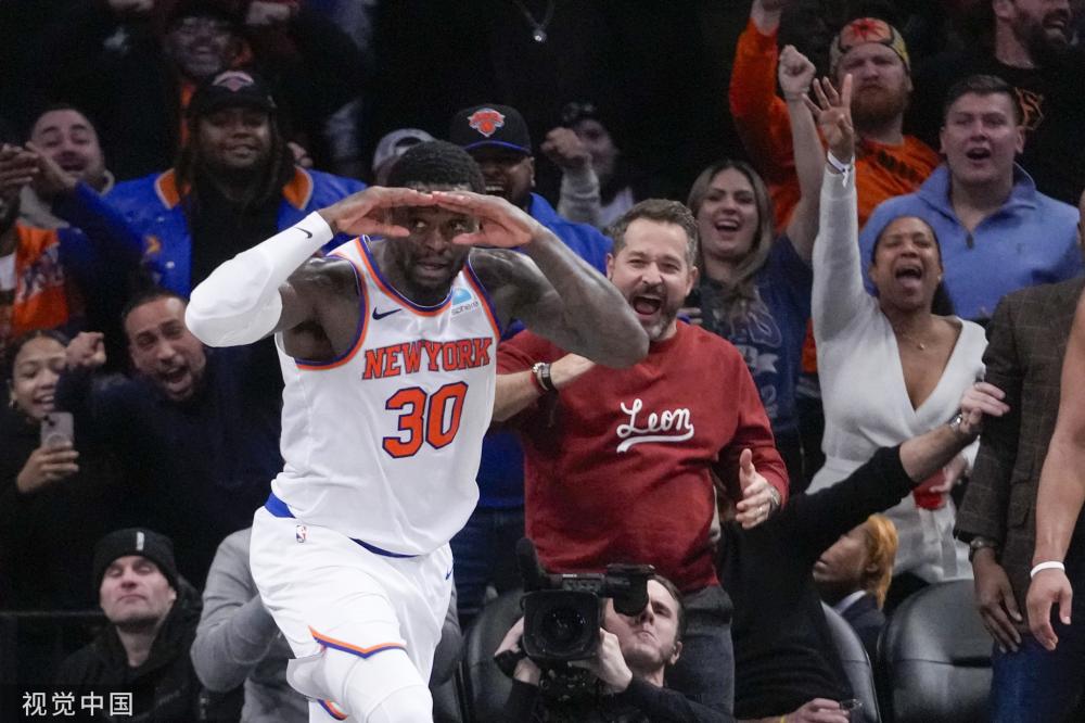 他们在中场 他们在中场