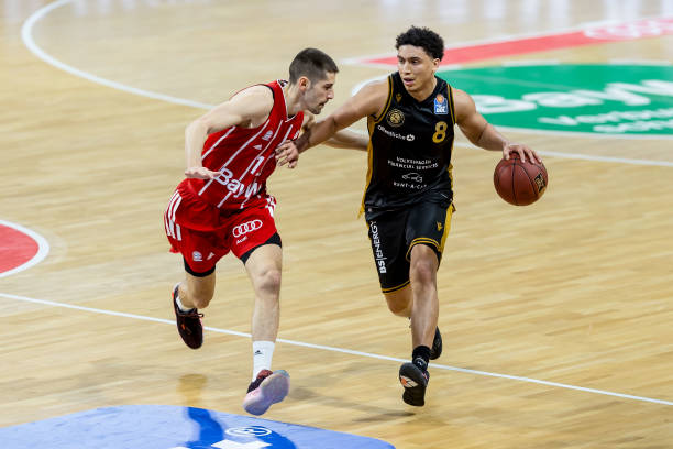 都让申花展 都让申花展