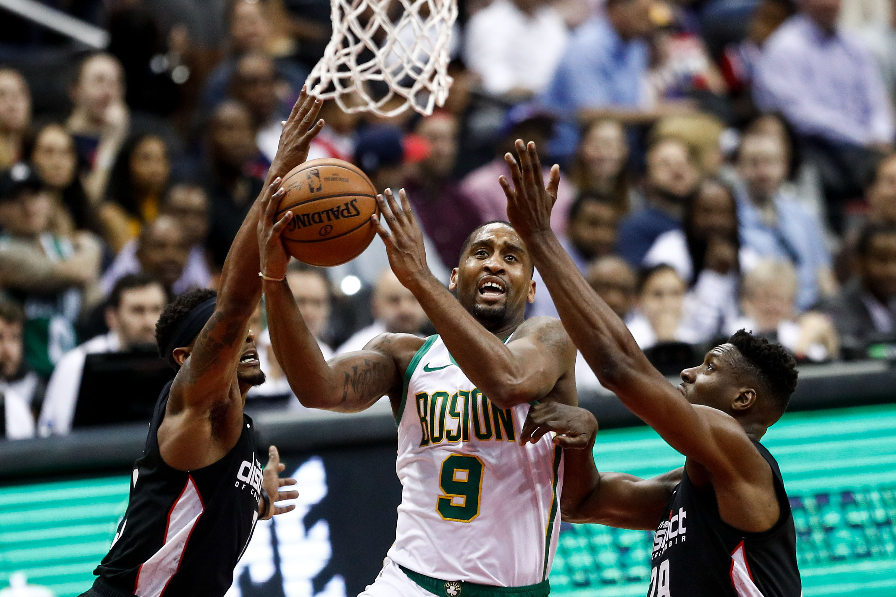 赛事中的强 赛事中的强